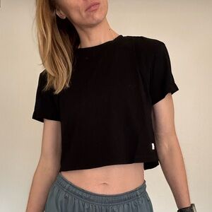 Vuori Black Split Back Tee